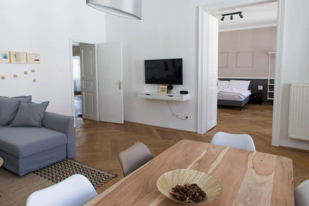 Comfort In Zentraler Lage I Levestate Apartament